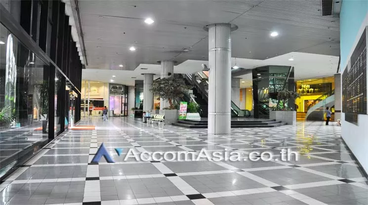  Office space For Rent in Ratchadapisek, Bangkok  near MRT Rama 9 (AA12603)